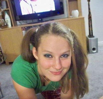 Mignon Chubby Alt Girl baise hey BF