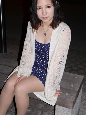 中原詩織