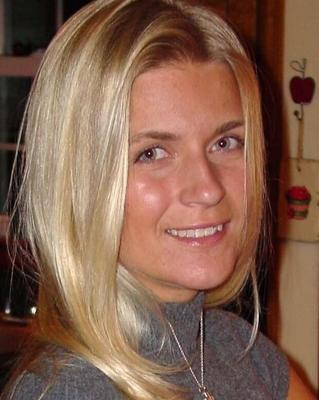 MILF rubia con buen culo en sus vacaciones sexuales