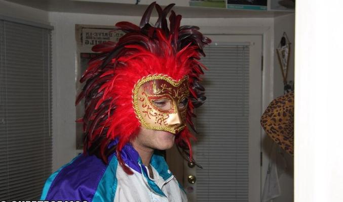 Dakoda Brookes party girl