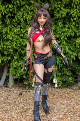 scarlett alexis