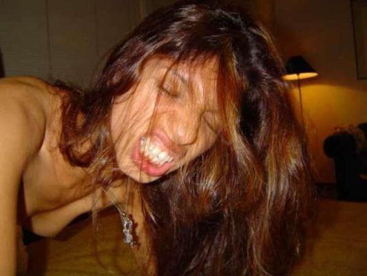 MILFS ON THE WEB 1689