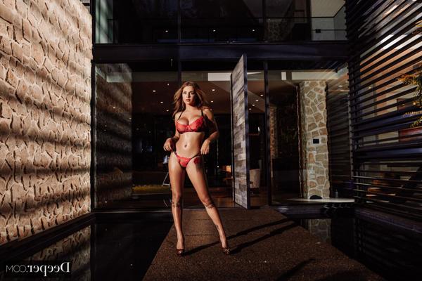 Gabbie Carter 2