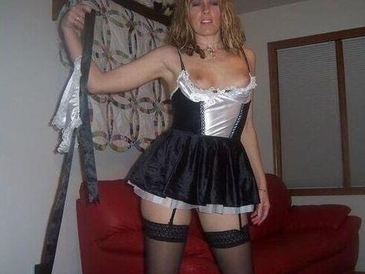 Copines épouses incroyables