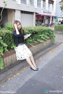 Tenshigao Mari Mizutani