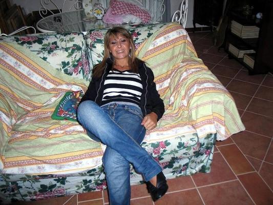 Milfs and mothers 