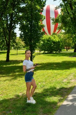 Alexa Flexy yo Petite Tourist Gets All Holes Stretched 
